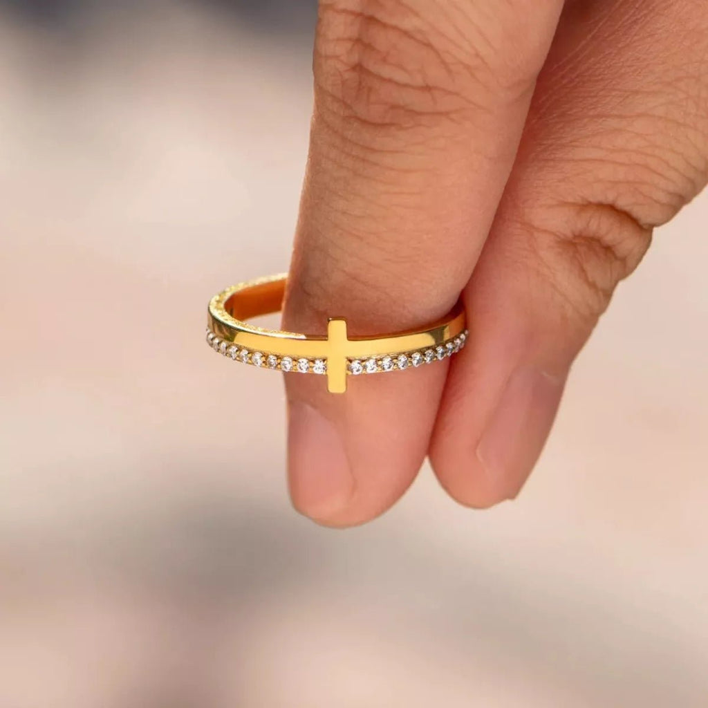 925 Sterling Silver Cross Ring - TheMomCo.