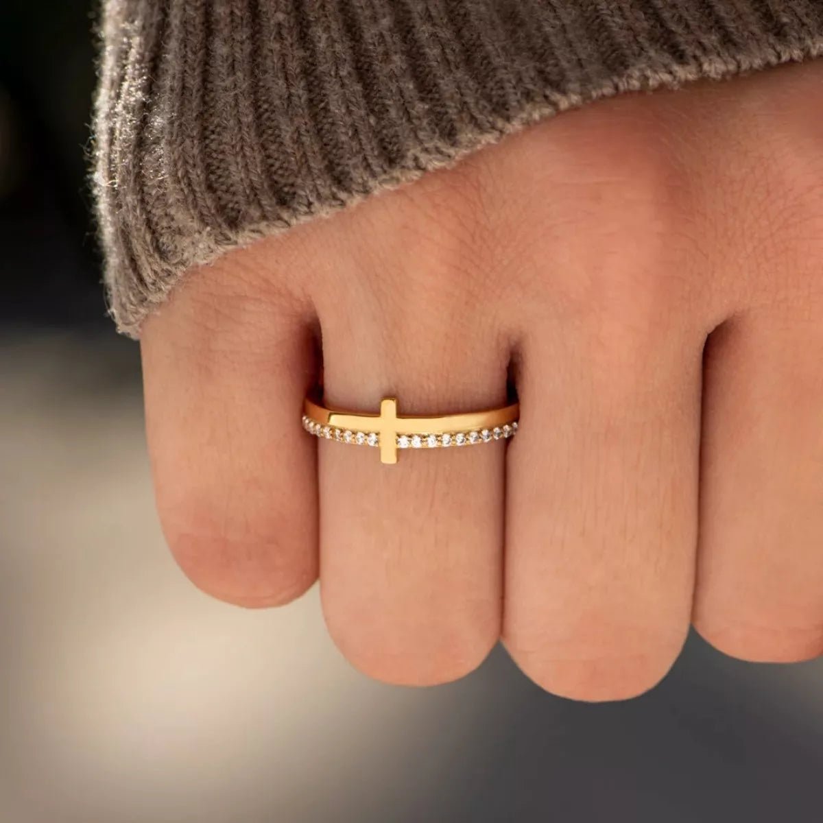 925 Sterling Silver Cross Ring - TheMomCo.