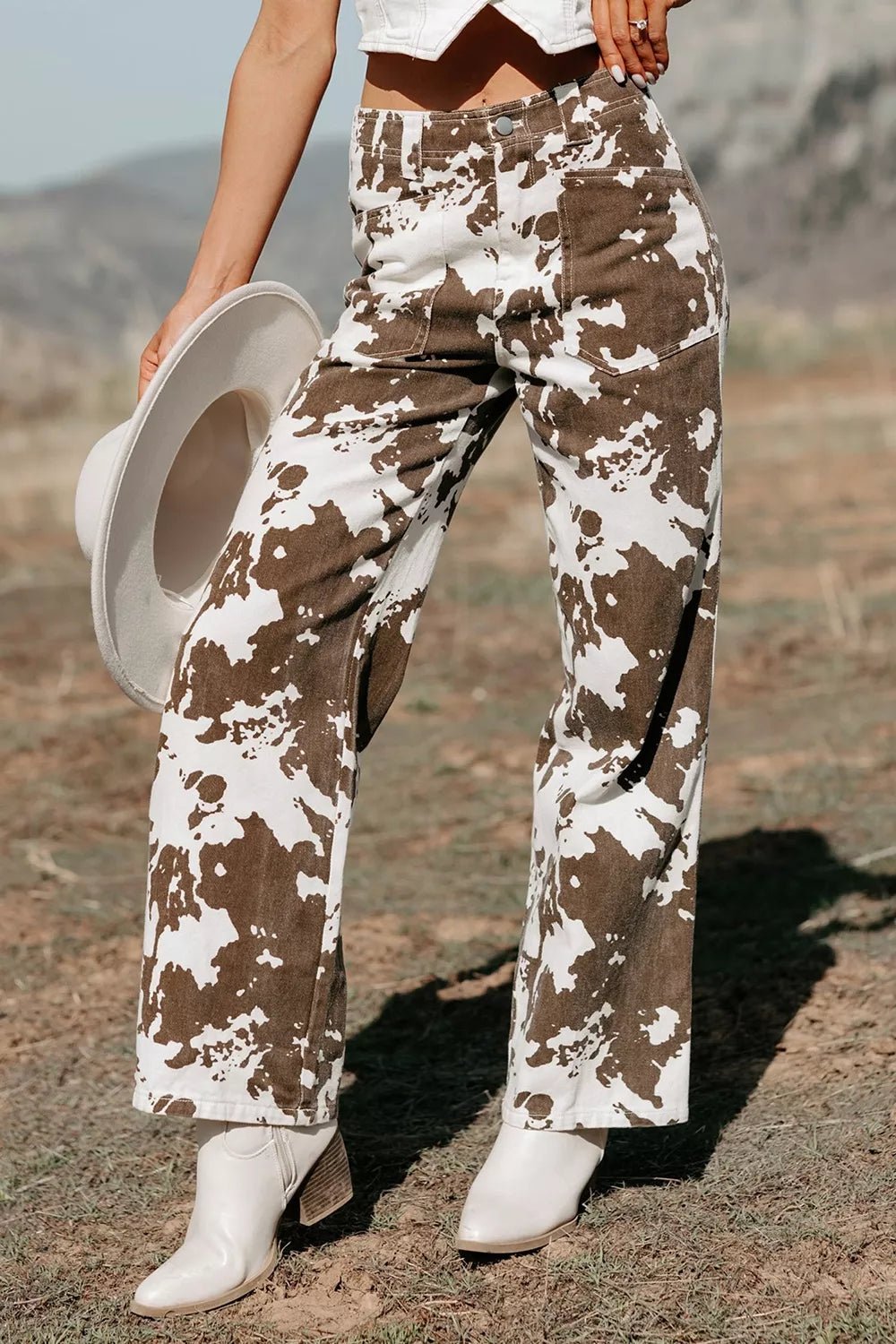 Abstract Pattern Regular Fit Full-Length Western Style Jeans - TheMomCo.