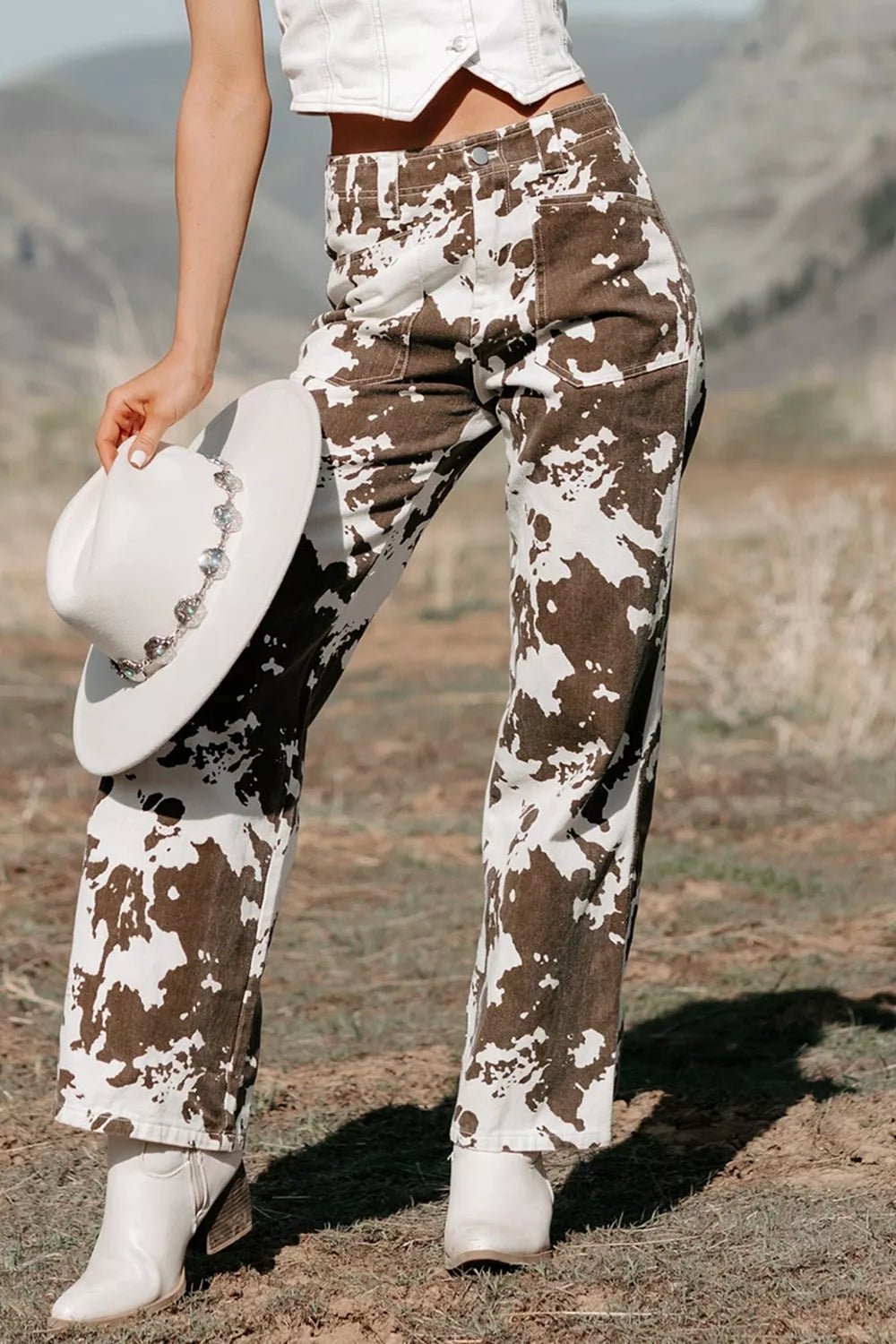 Abstract Pattern Regular Fit Full-Length Western Style Jeans - TheMomCo.
