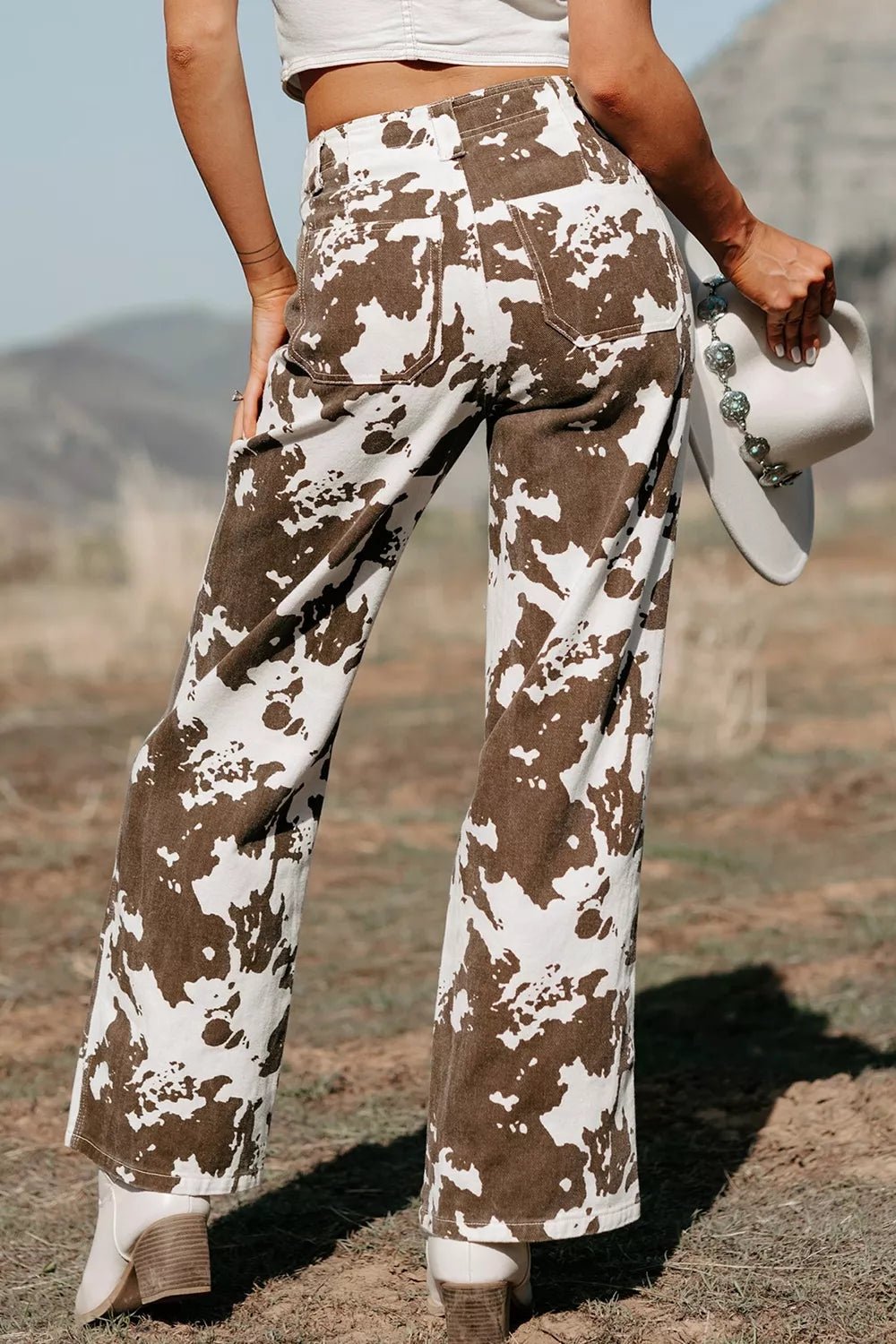 Abstract Pattern Regular Fit Full-Length Western Style Jeans - TheMomCo.