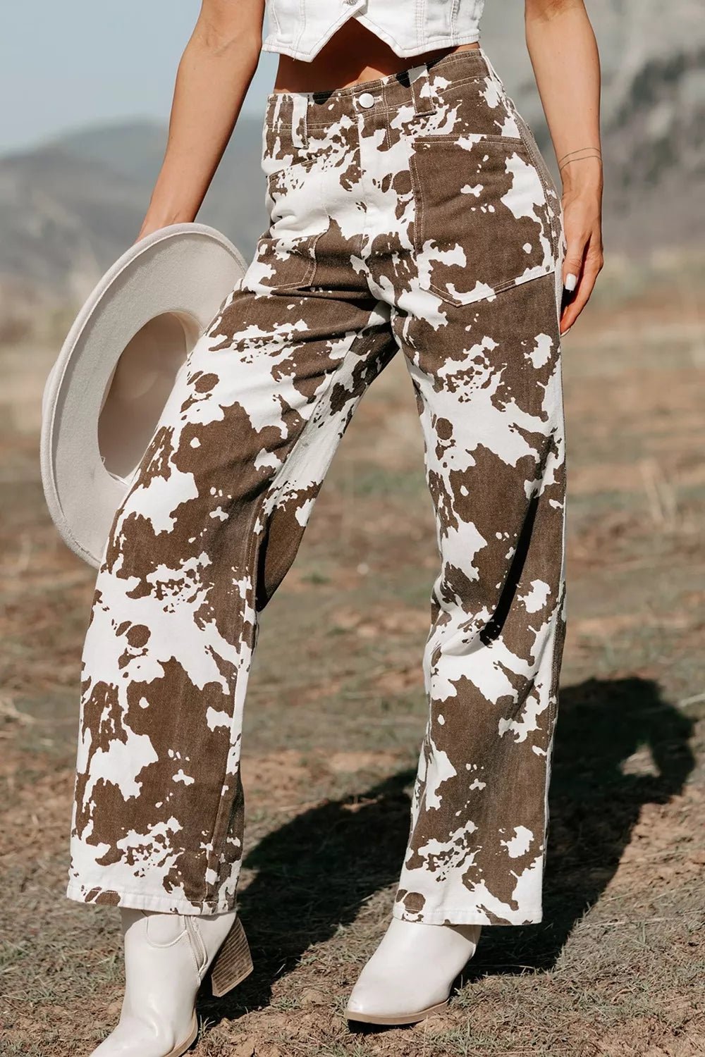 Abstract Pattern Regular Fit Full-Length Western Style Jeans - TheMomCo.