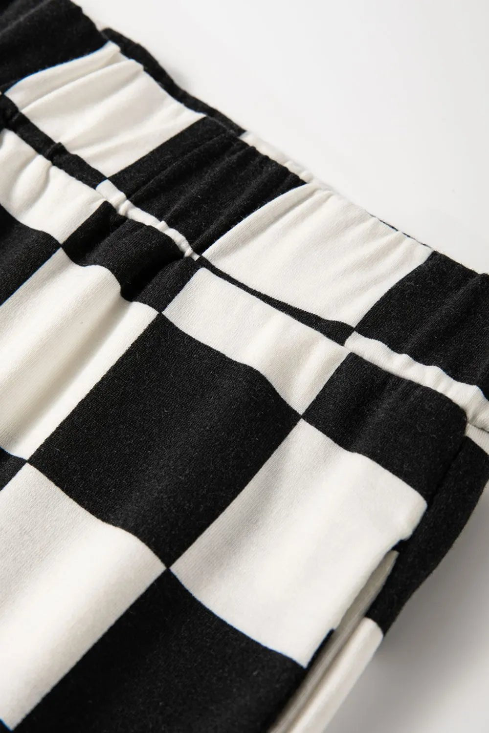 Checkerboard V Neck Loose Tee and Shorts Set - TheMomCo.