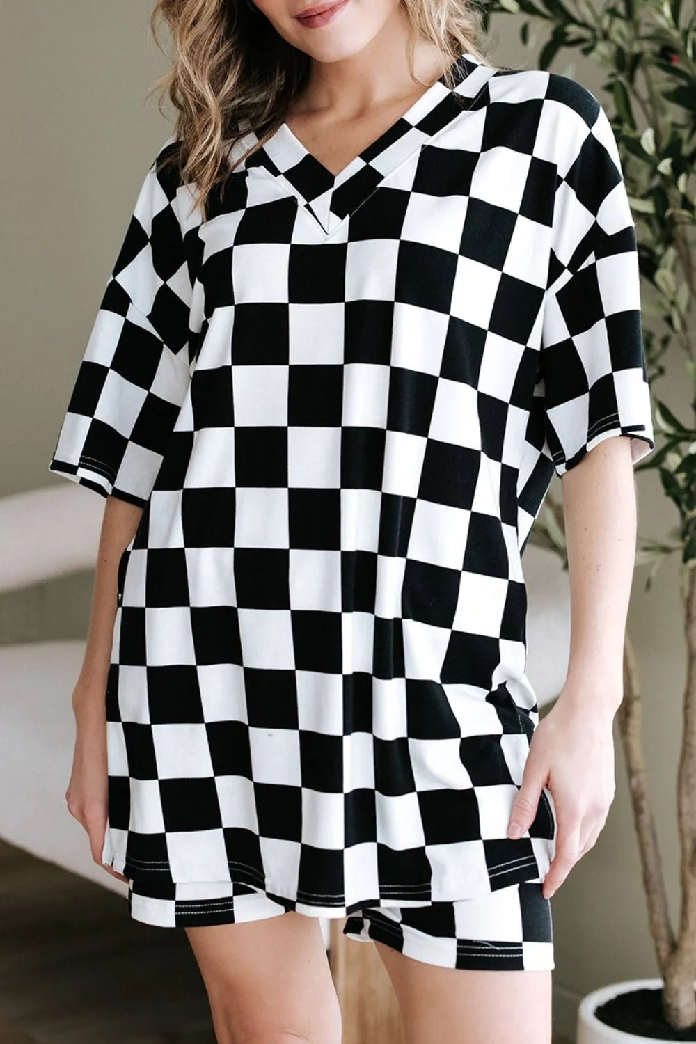 Checkerboard V Neck Loose Tee and Shorts Set - TheMomCo.
