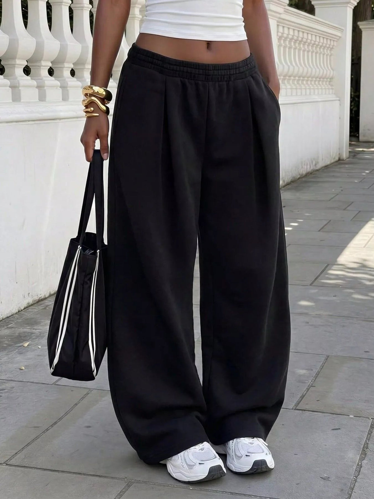 Elastic Waist Wide-Leg Sweatpants - TheMomCo.