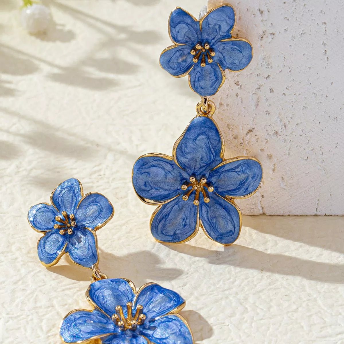 Flower Dangle Earrings - TheMomCo.