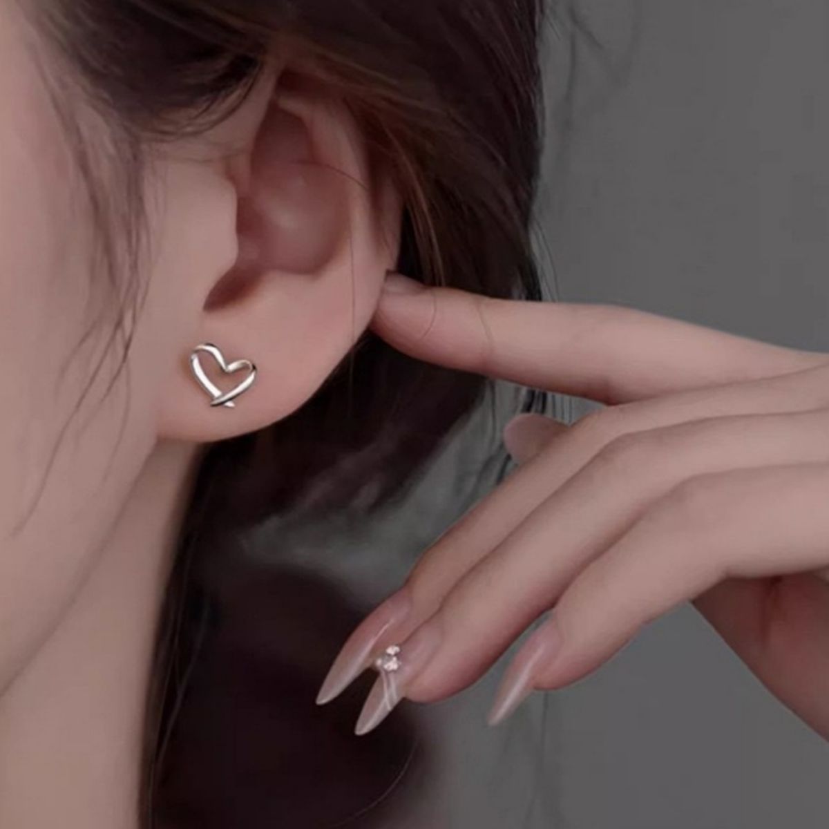 Heart-Shaped Stud Earrings - TheMomCo.
