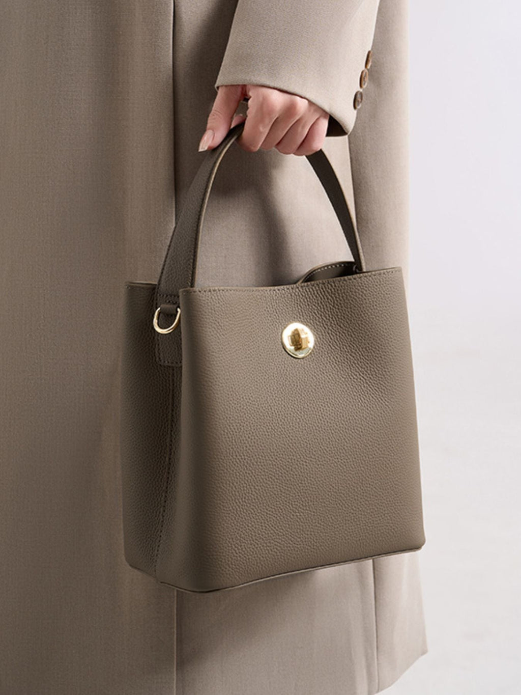 Leather Bucket Crossbody Bag - TheMomCo.