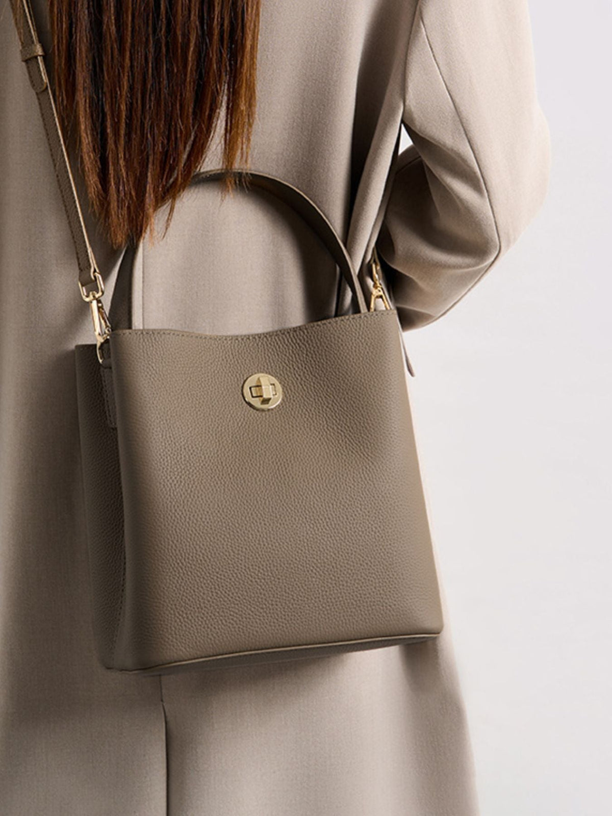 Leather Bucket Crossbody Bag - TheMomCo.