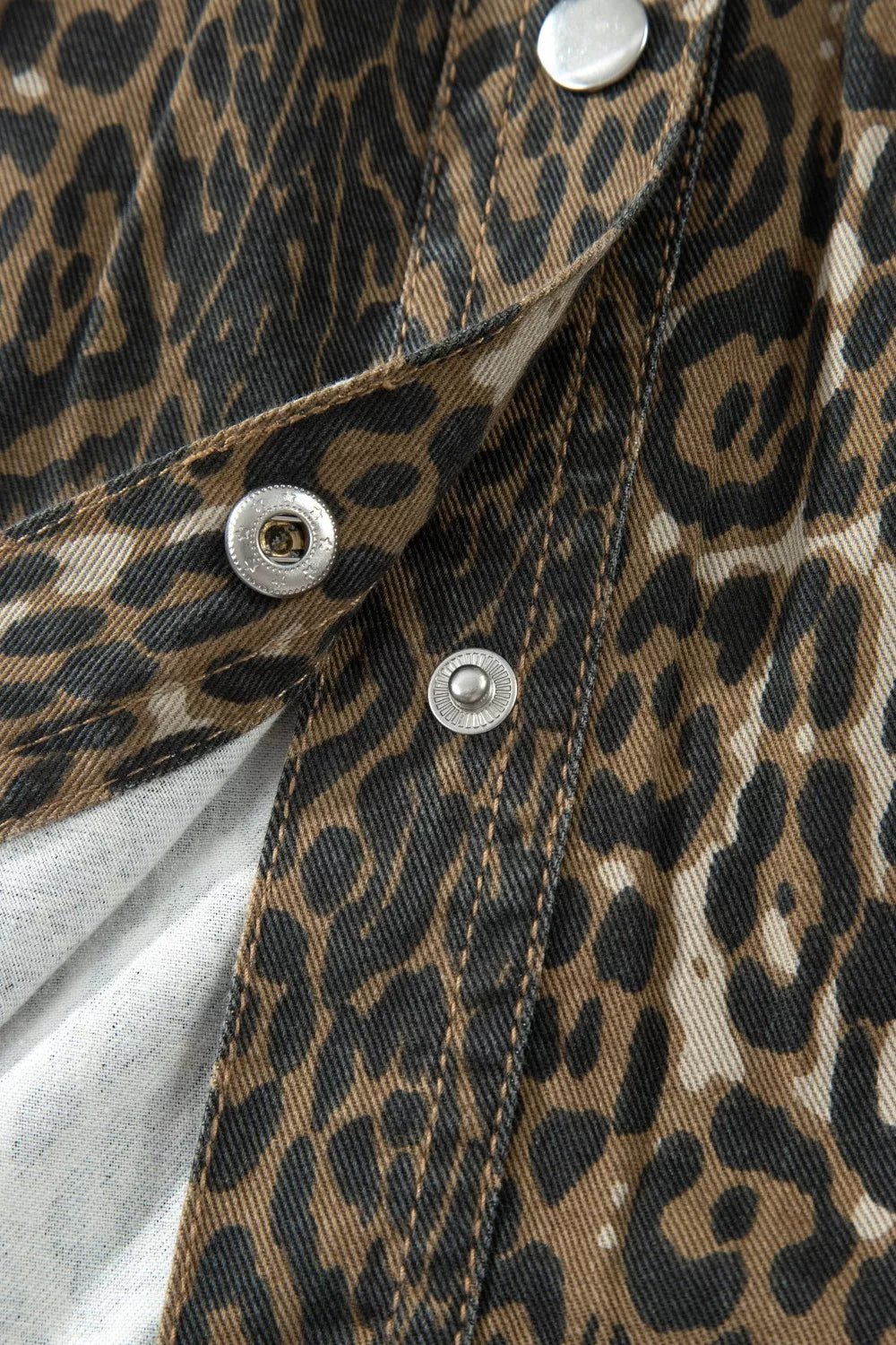 Leopard Print Puff Sleeve Denim Dress - TheMomCo.