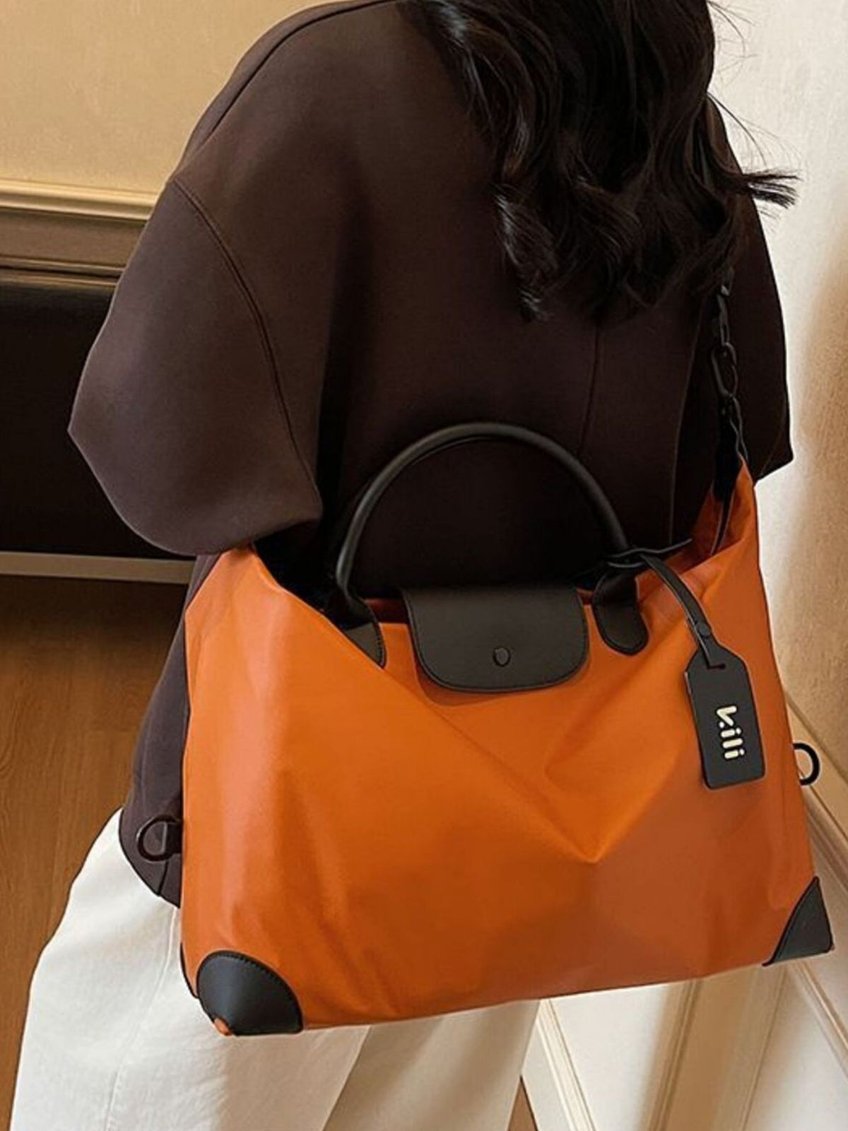 Lightweight Travel Duffel Bag - TheMomCo.