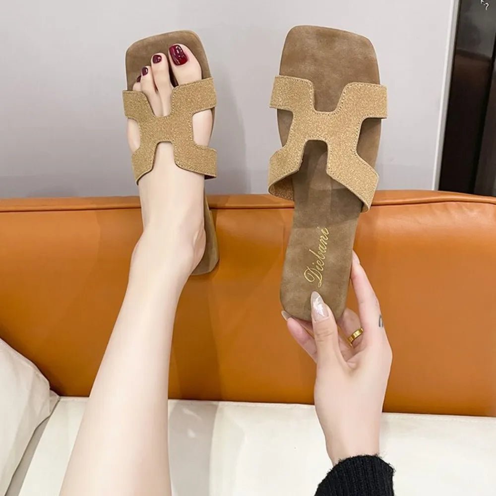 Open Toe Flats Sandals - TheMomCo.