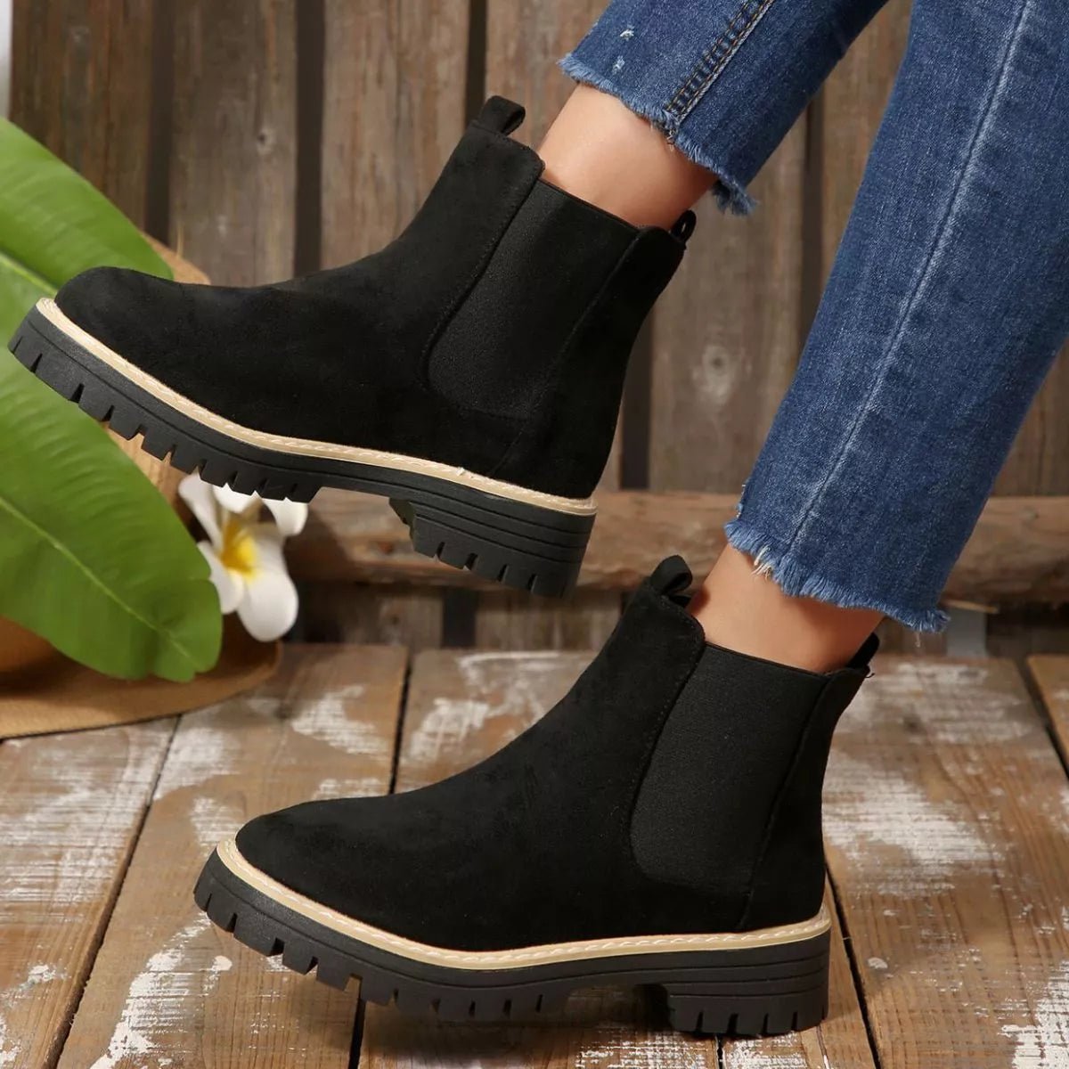 Round Toe Block Heels Boots - TheMomCo.