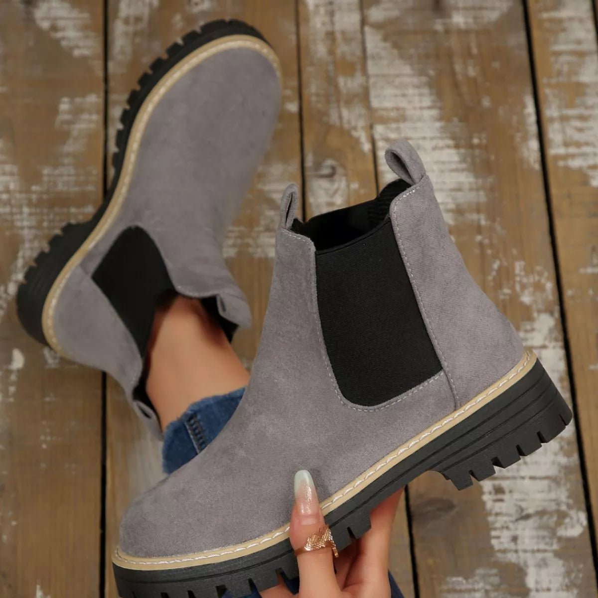 Round Toe Block Heels Boots - TheMomCo.