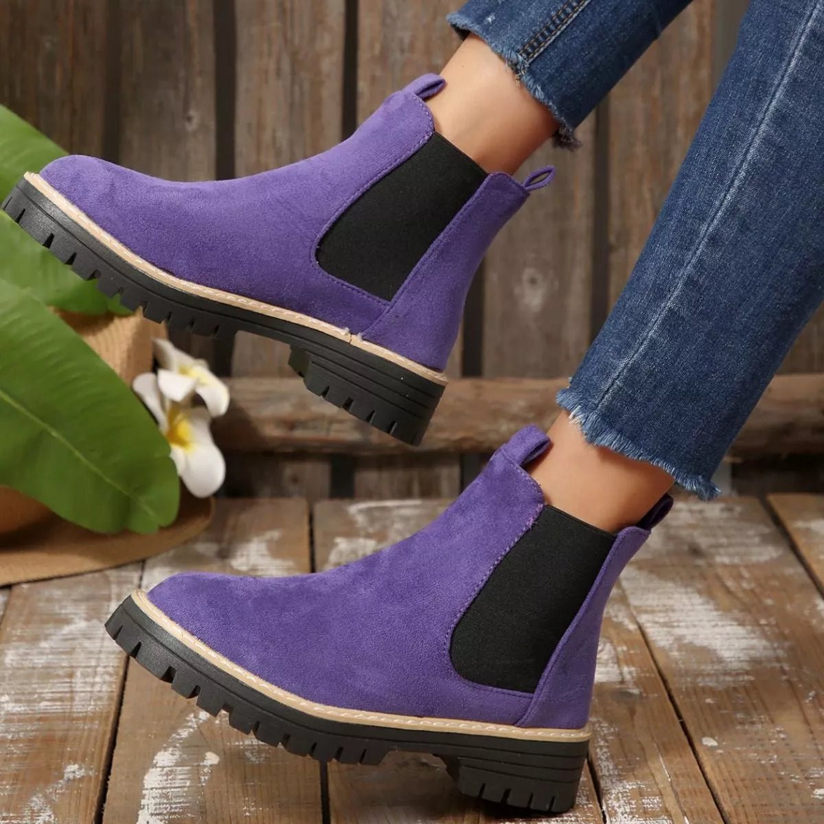 Round Toe Block Heels Boots - TheMomCo.