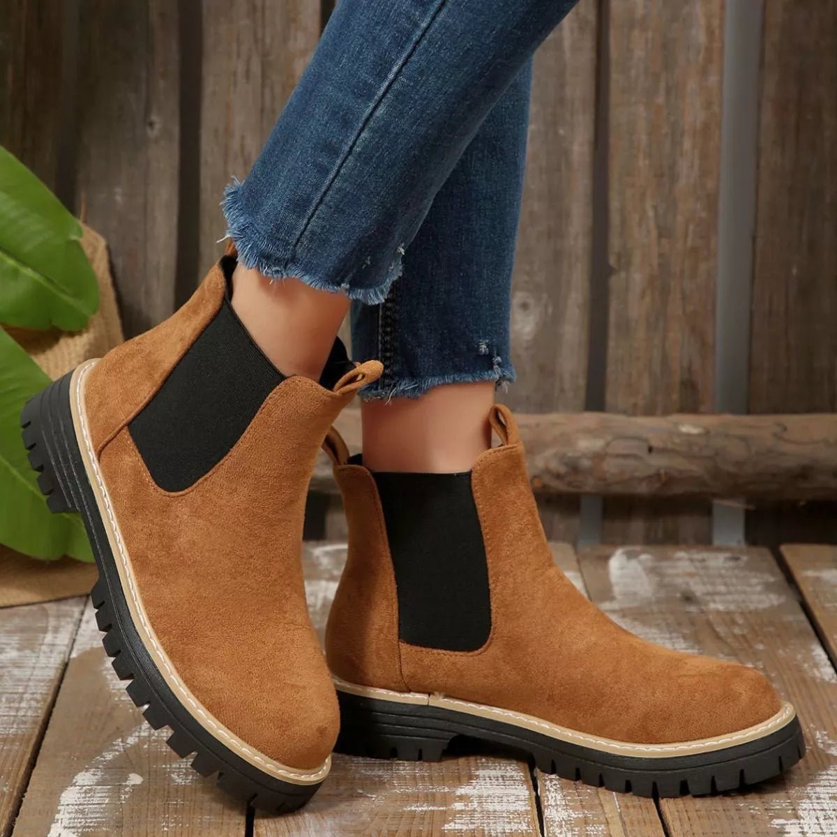 Round Toe Block Heels Boots - TheMomCo.