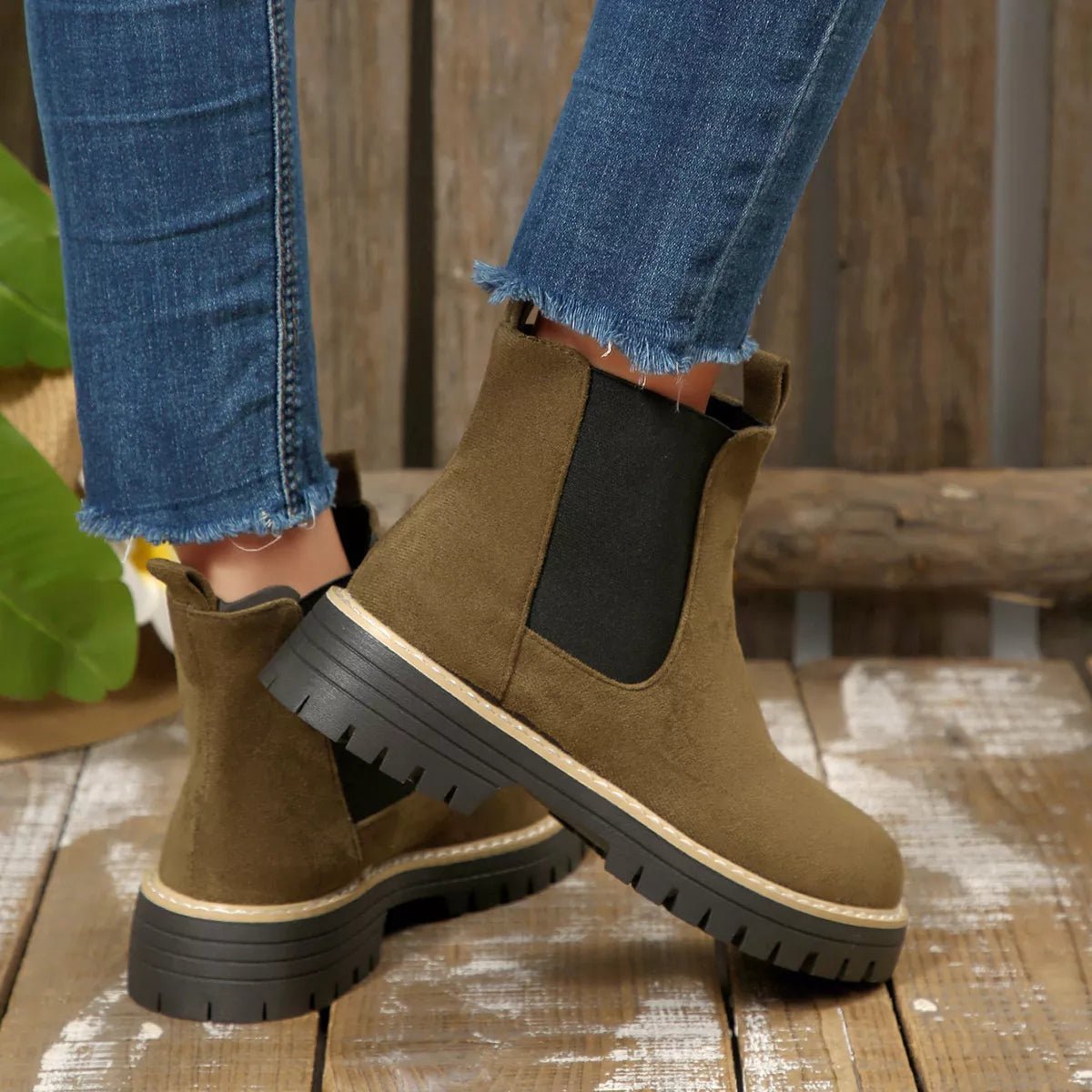 Round Toe Block Heels Boots - TheMomCo.