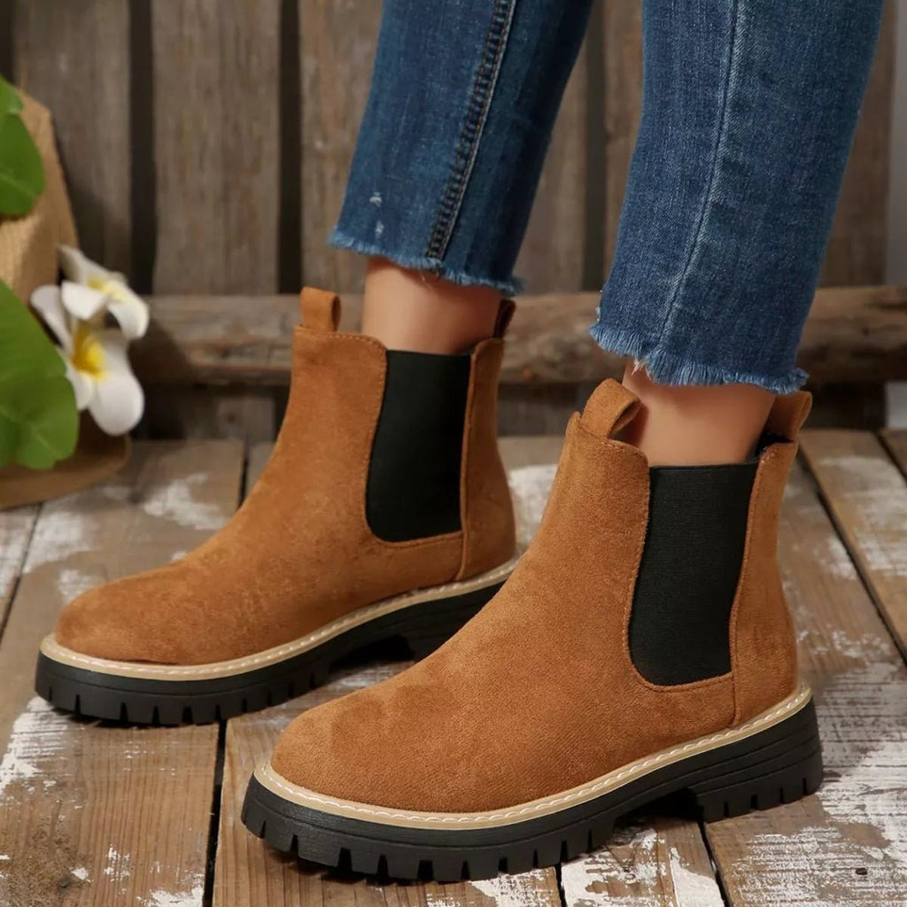 Round Toe Block Heels Boots - TheMomCo.