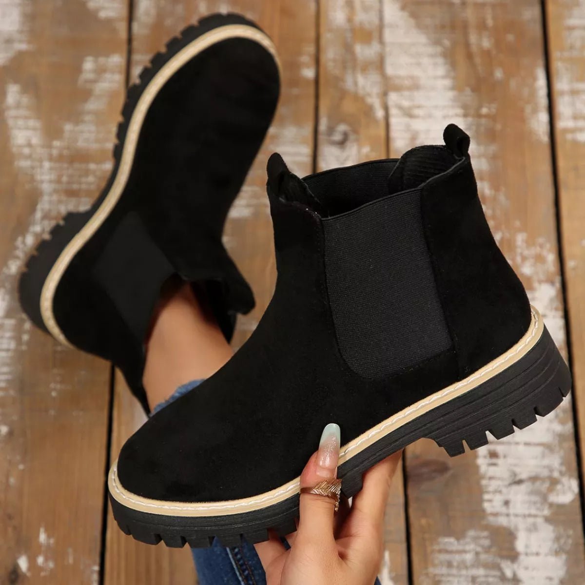 Round Toe Block Heels Boots - TheMomCo.