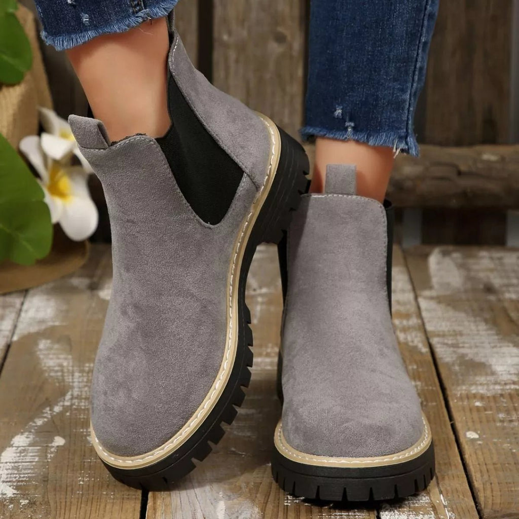 Round Toe Block Heels Boots - TheMomCo.