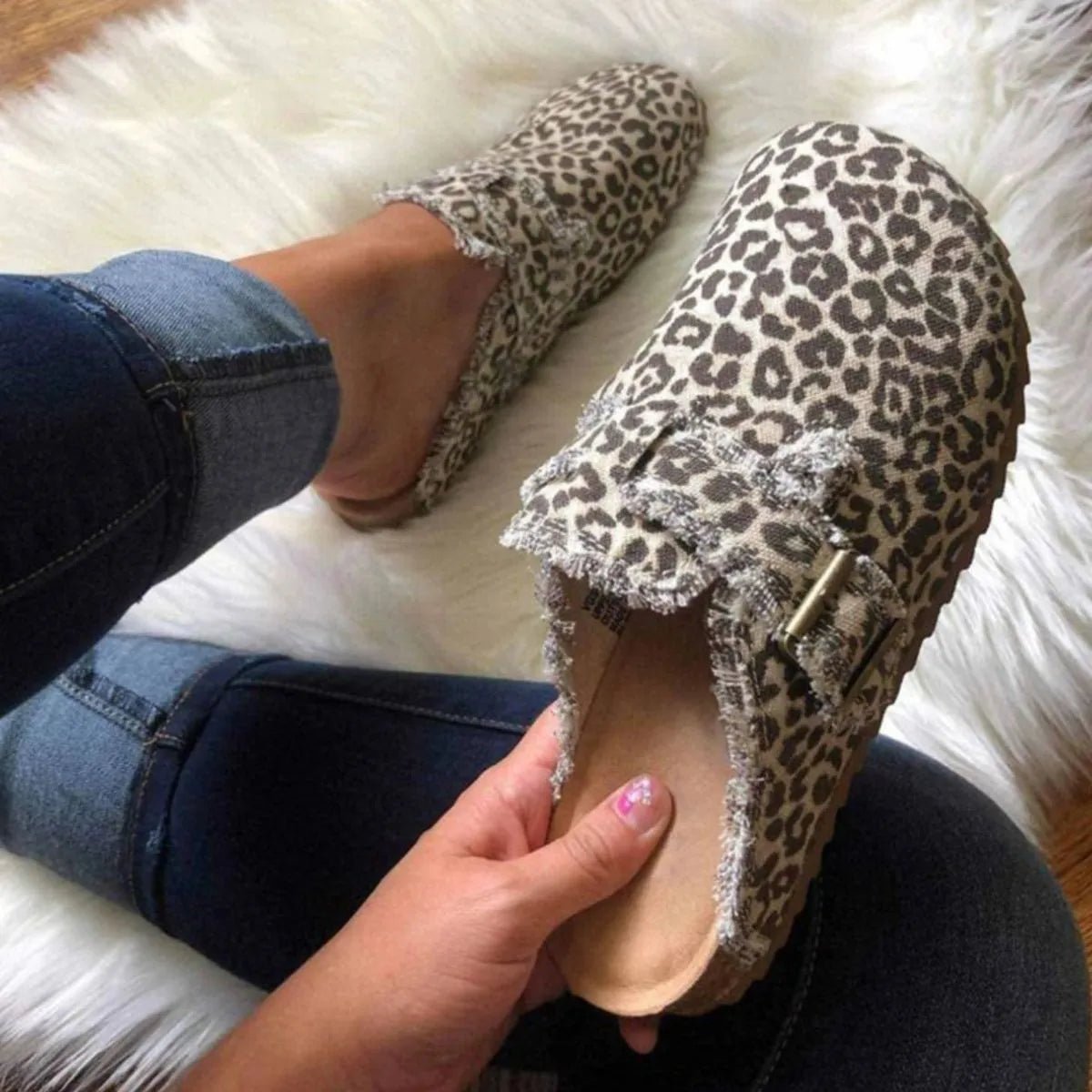 Round Toe Flats Loafers - TheMomCo.