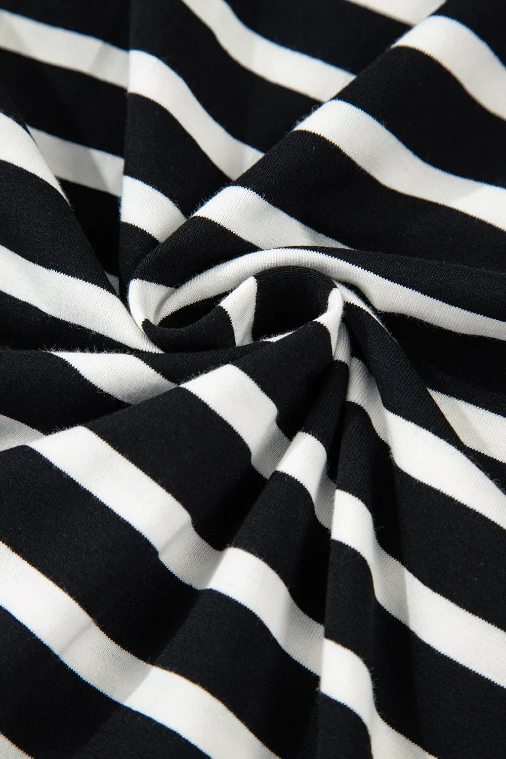 Striped Short Sleeve Top and Shorts Set - TheMomCo.