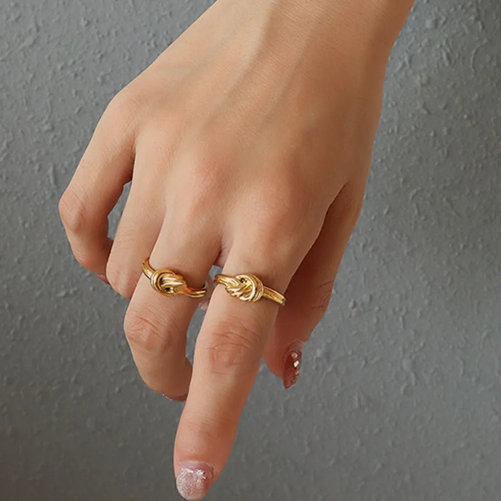 Titanium Steel Knot Ring - TheMomCo.