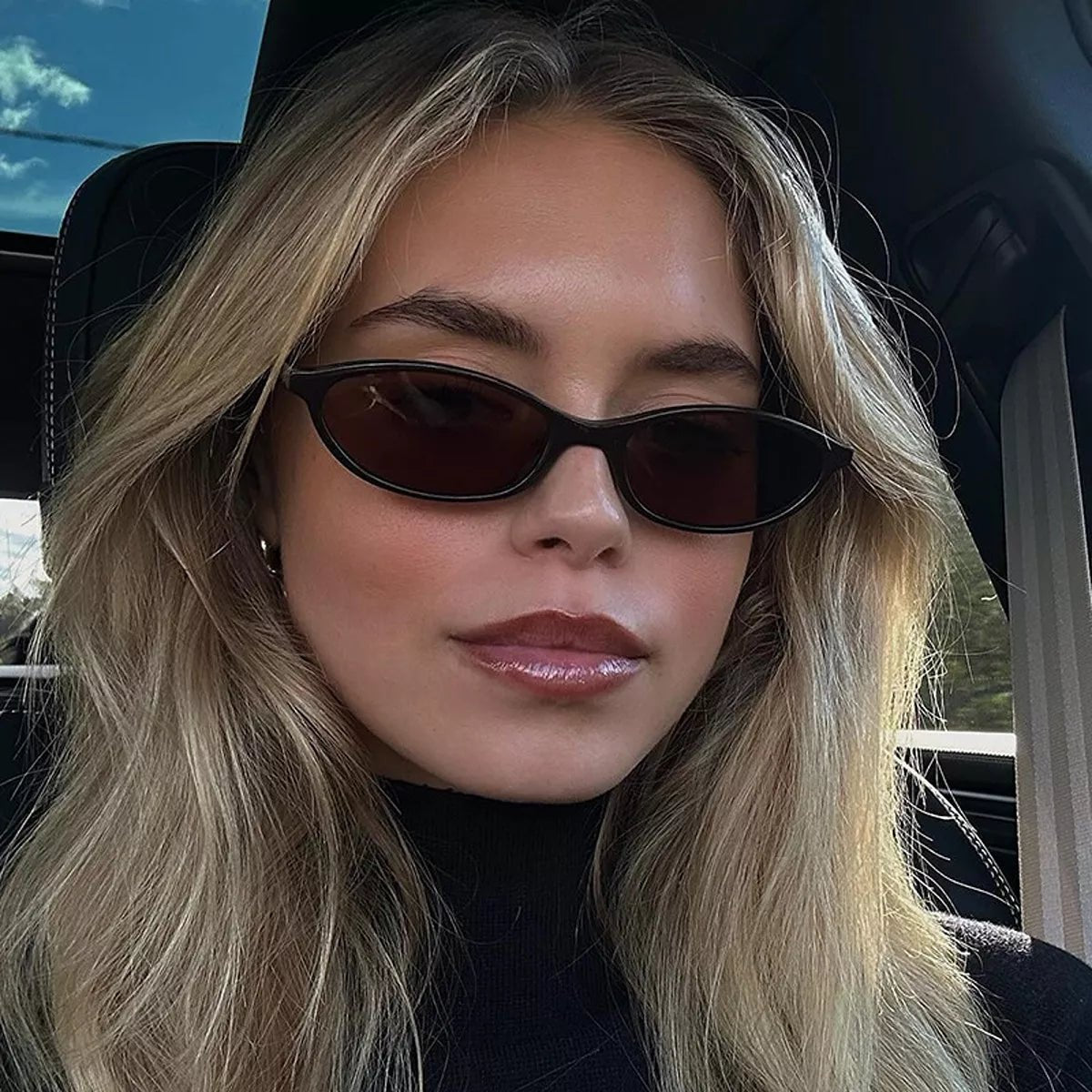Vintage Oval Sunglasses - TheMomCo.